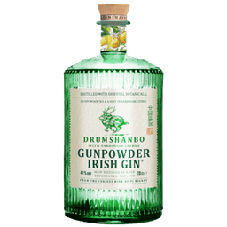 גין אירי עם לימונים