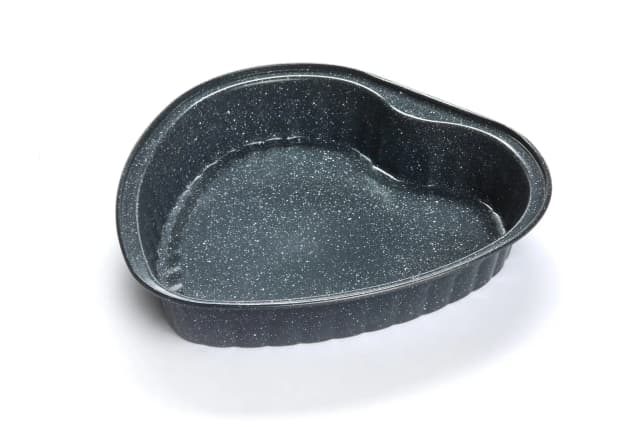 תבנית לב 4.5*27*28 ס"מ קרבון סטיל Bake-it up אפור סולתם