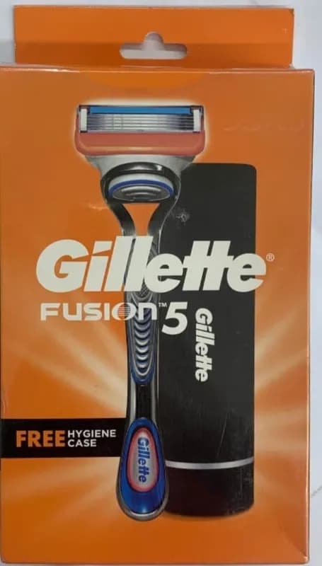 גילט פיוזן מכשיר+סכין גילוח רב פעמי בקופסא מהודרת / Gillette Fusion Razor Travel Case