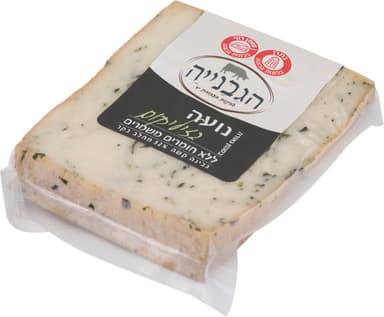 גבינה נועה בסגנון גאודה בזיליקום במשקל