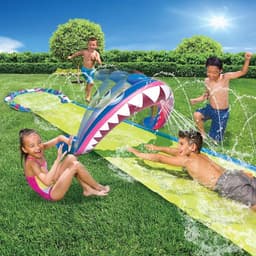 מגלשת מים בעיצוב כריש Banzai בנזאי