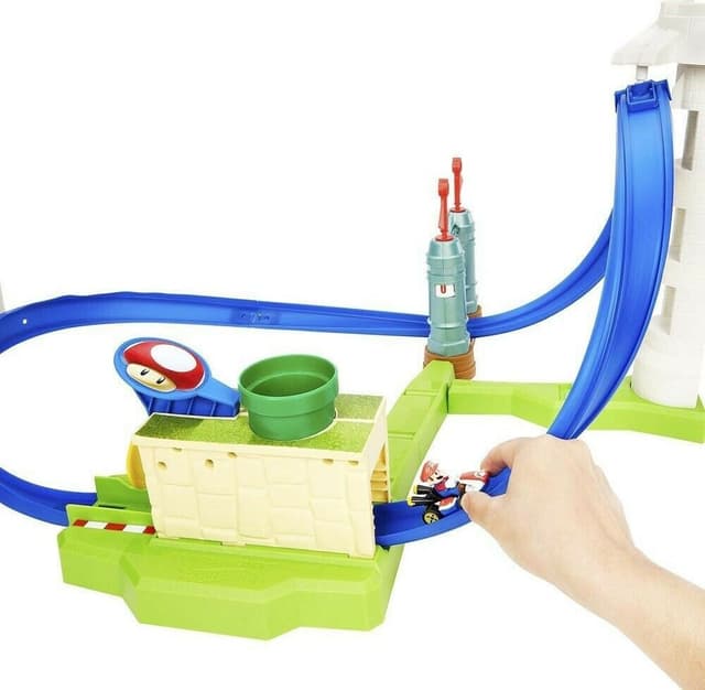 תפוח עץ זהוב קטן