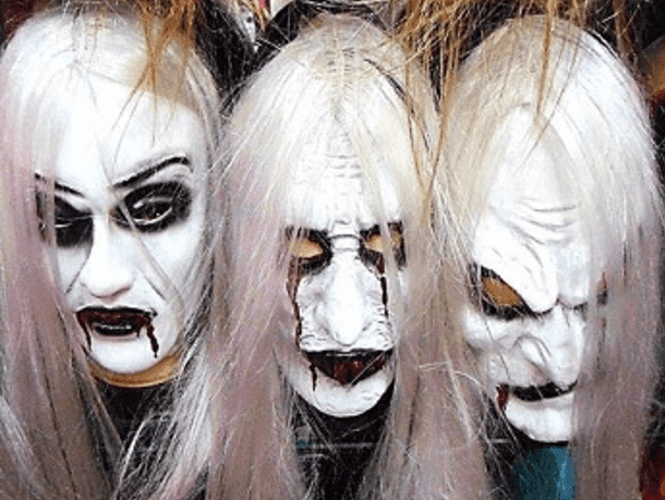 מסכה ערפד לבן עם שיער לאטקס מיקס 3 דגמים