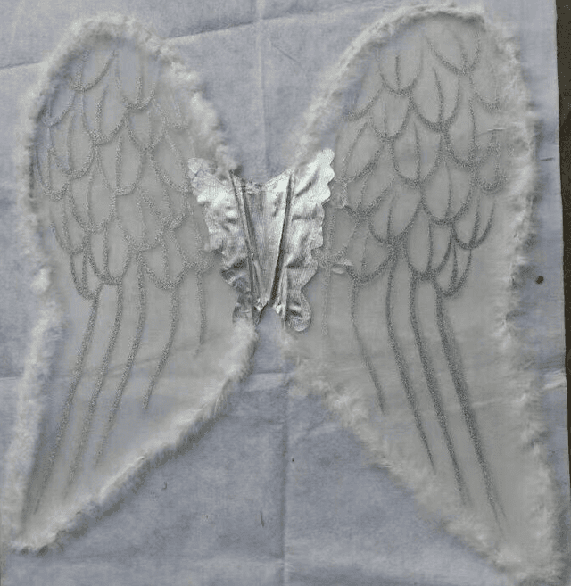 כנפיים מלאכית לבן 80x95 ס"מ