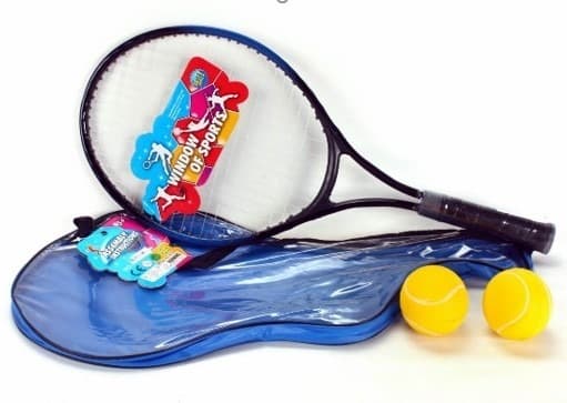 מחבט טניס כולל כדור בנרתיק