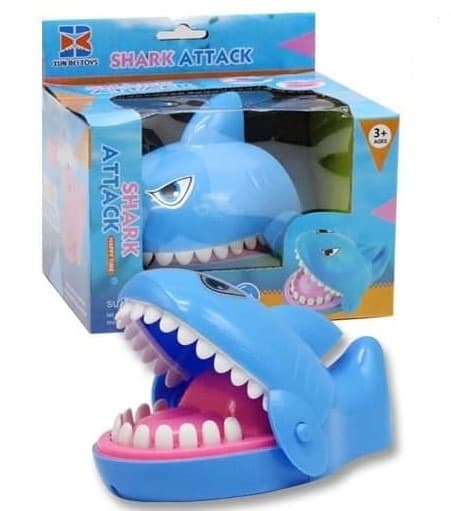 משחק כריש שיניים