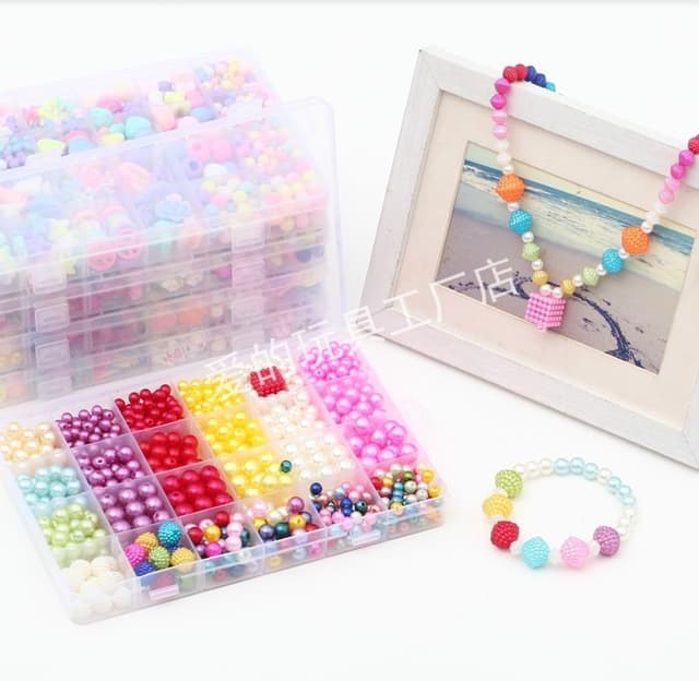 ערכת פנינים להכנת שרשראות צמידים וקשת שיער כולל כ 800 חרוזים ופנינים בצורות שונות דגם 2