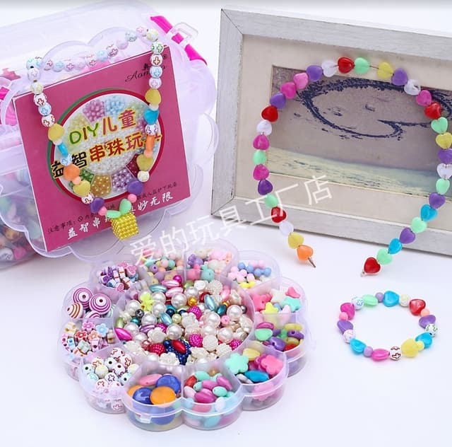 ערכת פנינים להכנת שרשראות צמידים וקשת שיער כולל כ 800 חרוזים ופנינים בצורות שונות דגם 16