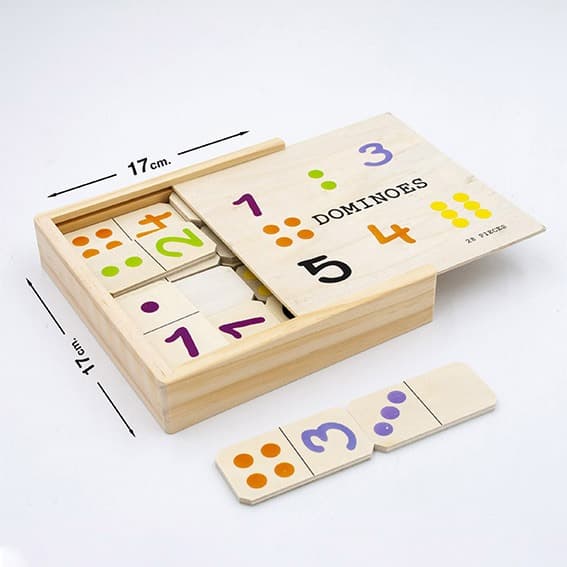 דומינו מספרים מעץ