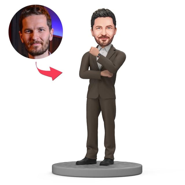 בובל הד - יום הבוס בוס בחליפה חומה עם שעון