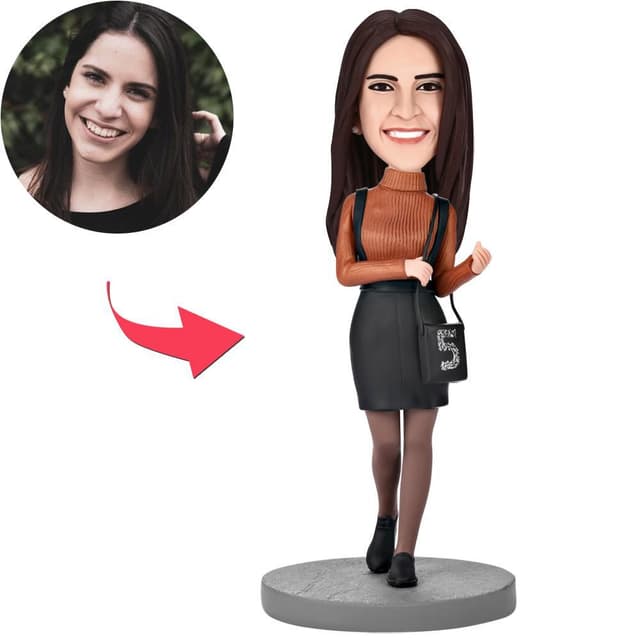 בובל הד - אישה עם תיק