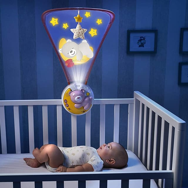 מובייל צ’יקו מקרין לתקרה אור ירח וכוכבים