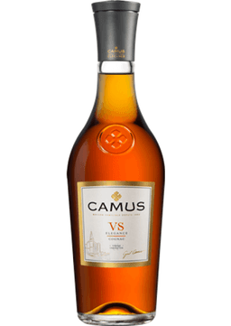 קוניאק קמוס V.S