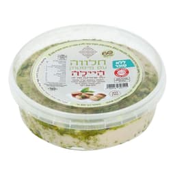 היילה חלווה עם פיסטו