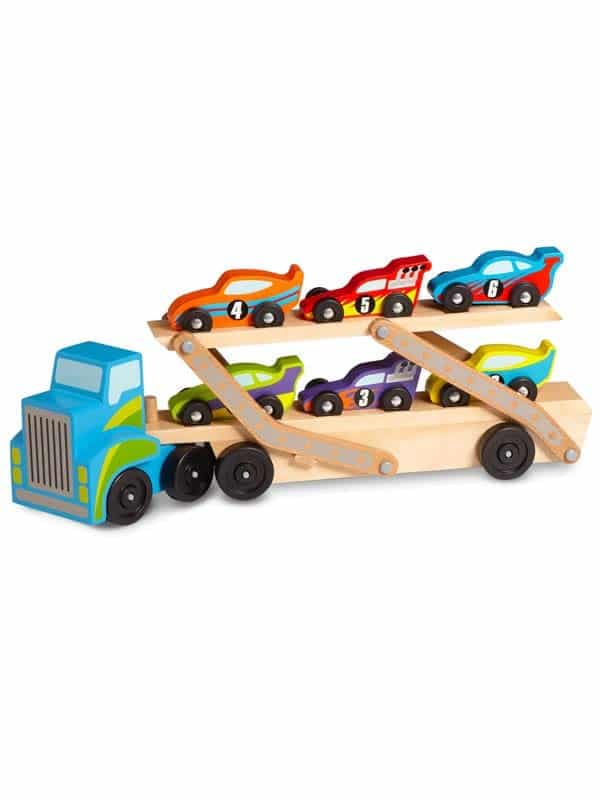 מוביל מכוניות ענק מעץ מליסה ודאג