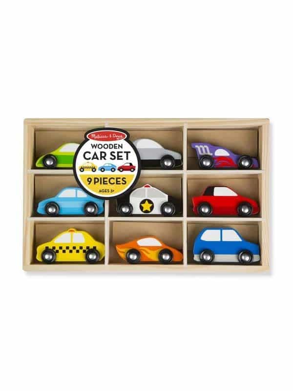 מארז 9 מכוניות מעץ מליסה ודאג