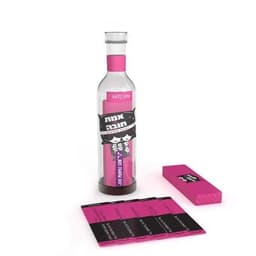 אמת או חובה - מסיבת פיג'מות