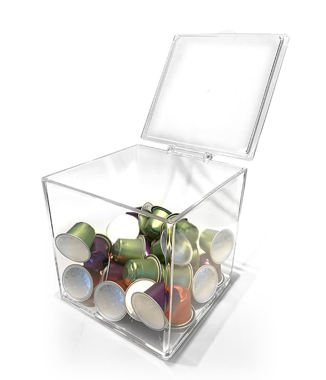 קופסא לקפסולות ואחסון שקופה 1.9 ליטר 138*150*136 ס"מ CLEAR & FRESH מבית Food appeal