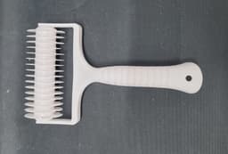 גלגלת פלסטיק לבצק ידית אחיזה נוחהבאתר אטרקציה אונליין