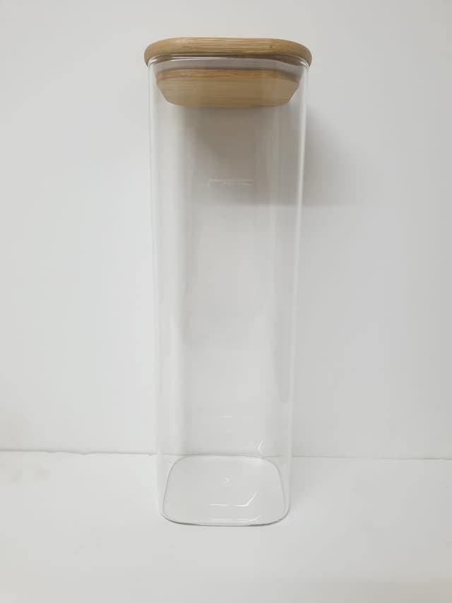 צנצנת זכוכית מרובעת עם מכסה במבוק סגירה וקום 2.5 ליטר