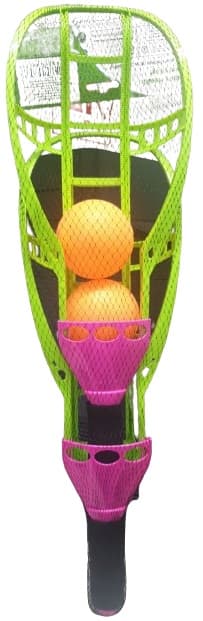 זוג כפות ירח ברשת ענק קונים רק באטרקציה מהיבואן לצרכן