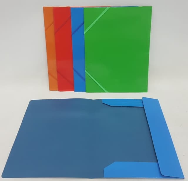 תיקיה עם גומי PP/ A4 מקרטון במגוון צבעים קונים רק באטרקציה מהיבואן לצרכן