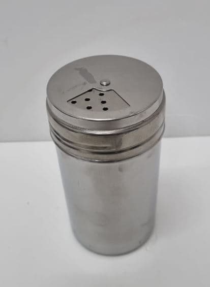 צנצנת תבלינים נירוסטה - ראש מסתובב באטרקציה אונליין