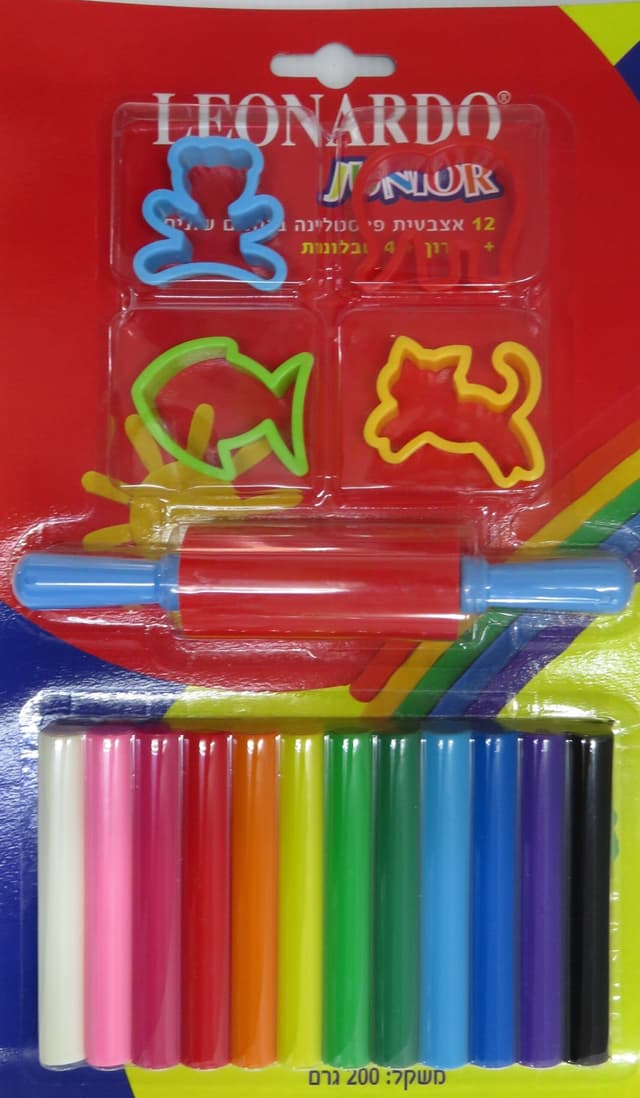 פלסטלינה עם מערוך וכלים קונים רק באטרקציה מהיבואן לצרכן