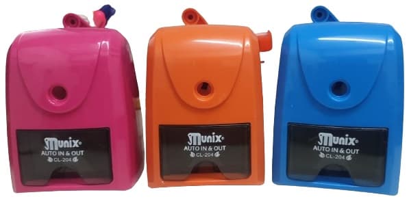 מחדד שולחני במבחר צבעים 10*8 קונים רק באטרקציה מהיבואן לצרכן