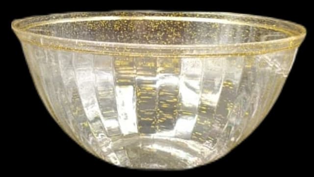 קערת פסים עם ניצוצות זהב גודל בינוני באתר אטרקציה מהיבואן לצרכן