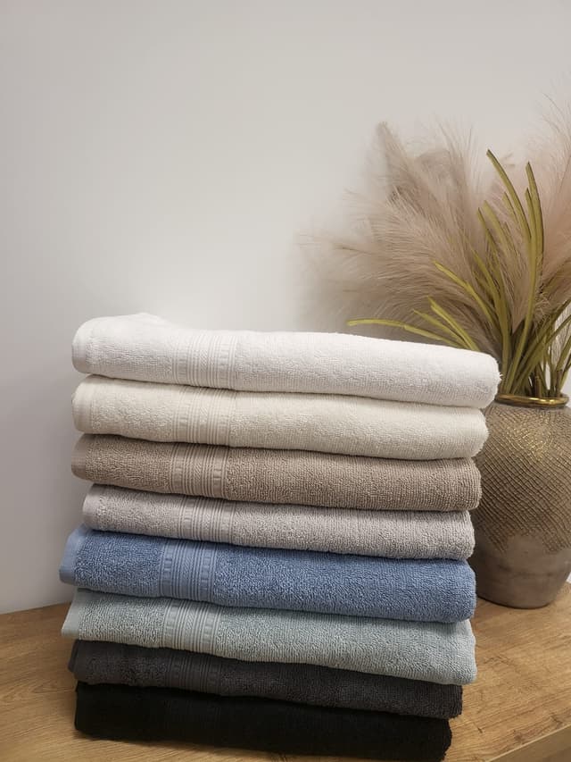 מגבת פנים דונה