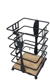 סכומון מעוצב בשילוב שחור ועץ באתר אטרקציה מהיבואן לצרכן