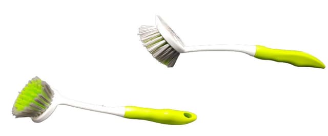 מברשת פלסטיק לניקיון במגוון דגמים במחיר הכי משתלם באטרקציה