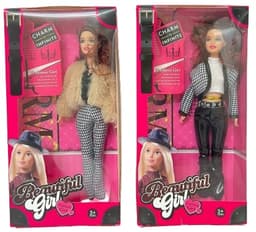 בובת אופנה רק באתר אטרקציה