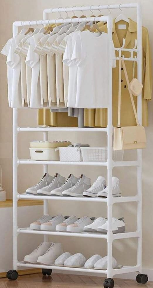 מתלה כפול לתליית בגדים עם 5 מדפי אחסון וווי תלייה בצבע שחור