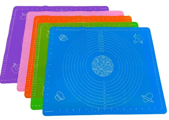 משטח סיליקון לאפייה 50X40 קונים רק באטרקציה מהיבואן לצרכן