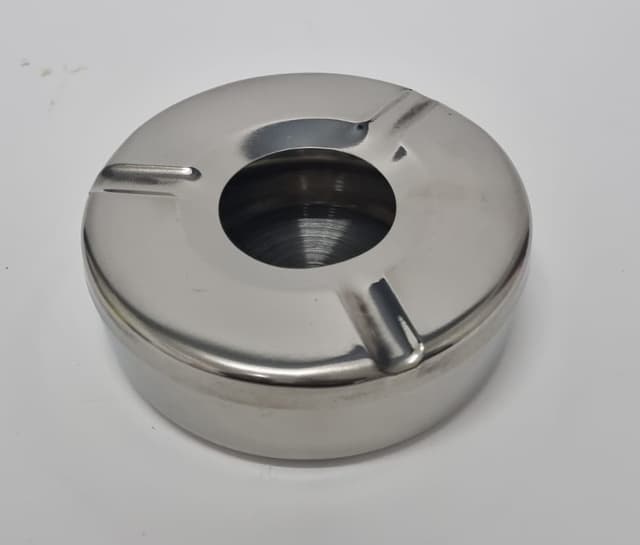 מאפרה נירוסטה סגורה 11 סמבאתר אטרקציה אונליין