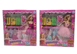 בובה אופנתית 4 שמלות להחלפהבאתר אטרקציה אונליין