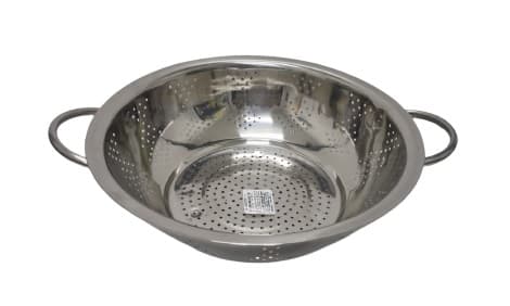 מסננת נירוסטה עם ידיות קוטר 32 סמבאתר אטרקציה אונליין