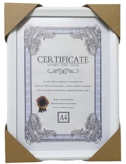 מסגרת עץ לבנה לתמונה A4 באתר אטרקציה מהיבואן לצרכן