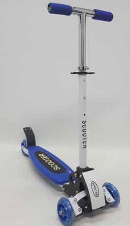 קורקינט 3 גלגלים- כחול במגוון צבעים במחיר משתלם באטרקציה