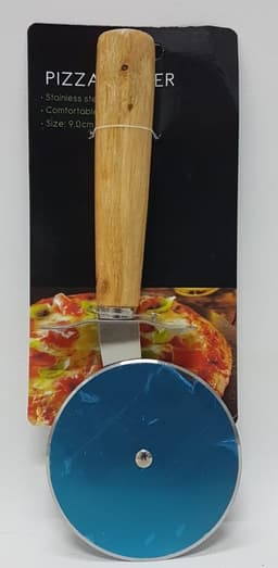 גלגלת פיצה ידית מעץ נוחה במגוון דגמים במחיר הכי משתלם באטרקציה