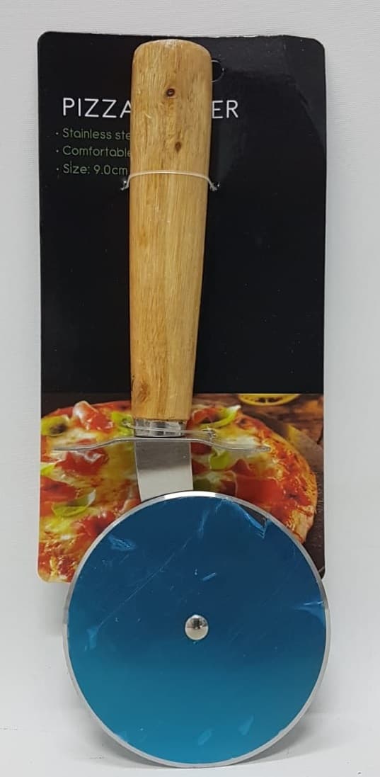 גלגלת פיצה ידית מעץ נוחה במגוון דגמים במחיר הכי משתלם באטרקציה