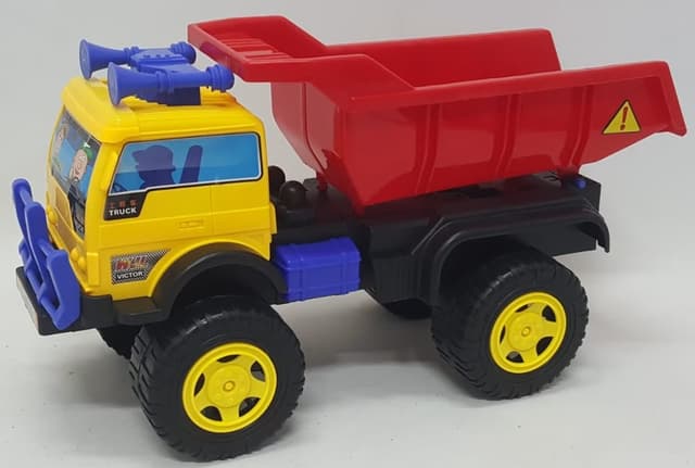 משאית הייבר גדולה מפלסטיק קונים רק באטרקציה מהיבואן לצרכן