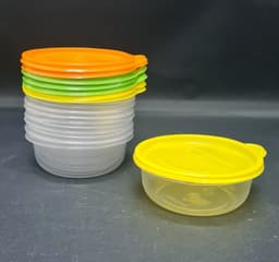 סט 10 קופסאות עגולות מכסים צבעוניים 13 ס"מ קונים רק באטרקציה מהיבואן לצרכן