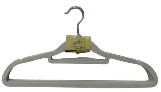 חבילה 5 קולבים בציפוי קטיפה קרם קונים רק באטרקציה מהיבואן לצרכן