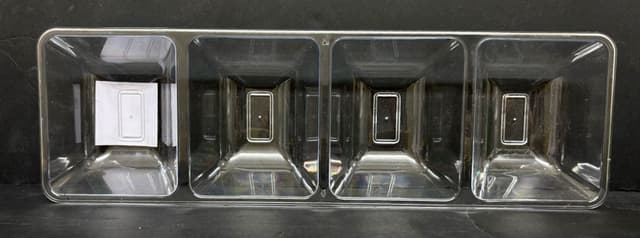 מגש מלבן מחולק