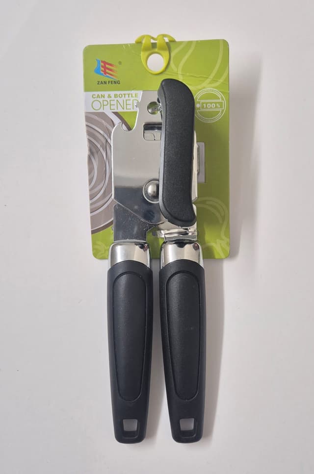 פותחן דו - שימושי לקופסאות ובקבוקים קונים רק באטרקציה מהיבואן לצרכן