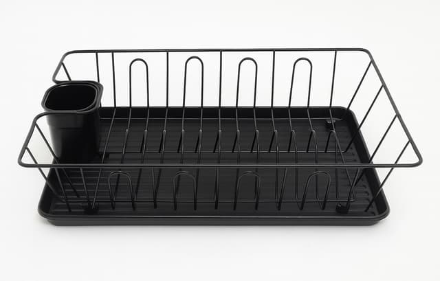 מייבש כלים שטוח עם מגש ומייבש סכום כ - 43X32X11 ס"מ בצבעים: שחור/לבן קונים רק באטרקציה מהיבואן לצרכן