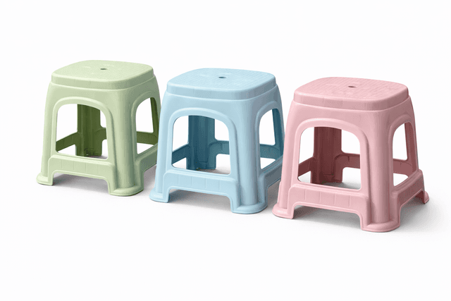 שרפרף פלסטיק מעוצב – פתרון ישיבה קל ופרקטי קונים רק באטרקציה מהיבואן לצרכן